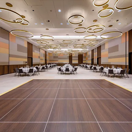 Moevenpick Hotel