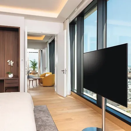 Moevenpick Hotel 4*
