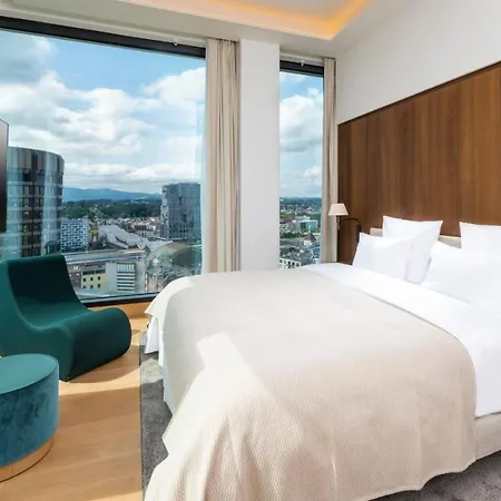 Moevenpick 4*