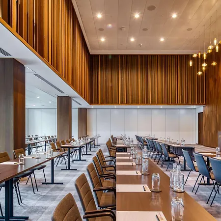 Moevenpick Hotel 4*